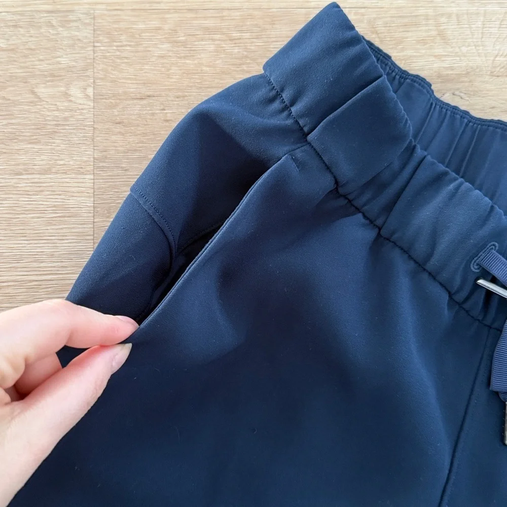 Joggers - Picture 3 of 3